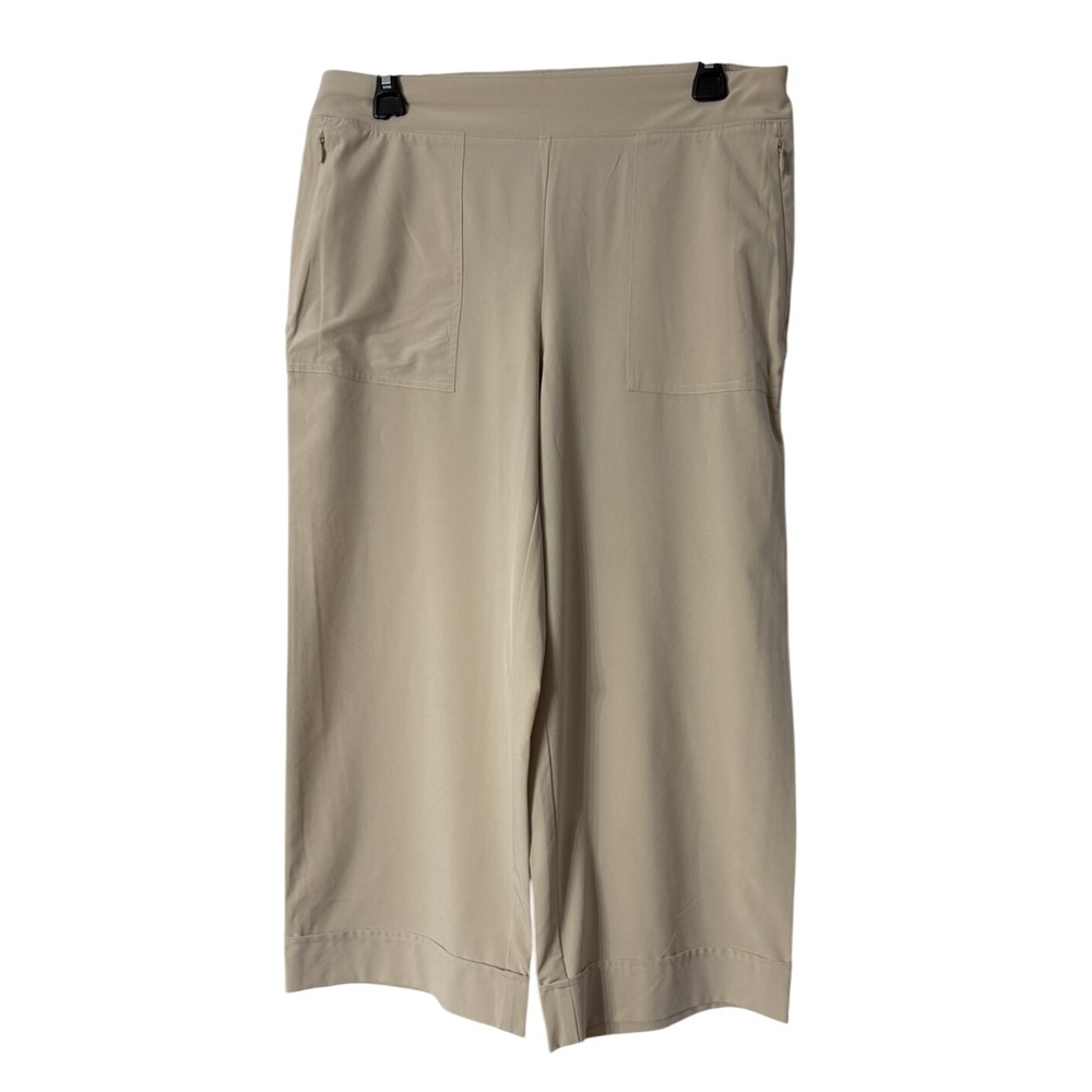 NWT Weekends by Chicos Bliss Balance Womens Cropped Khaki Stretch Pants Size 0